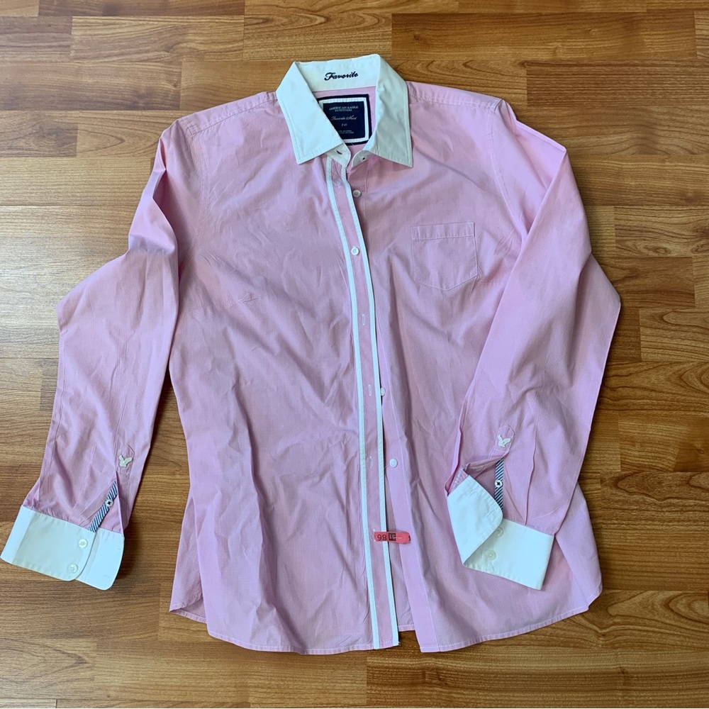 3/$20 American eagle outfitters favorite 100% cotton shirt